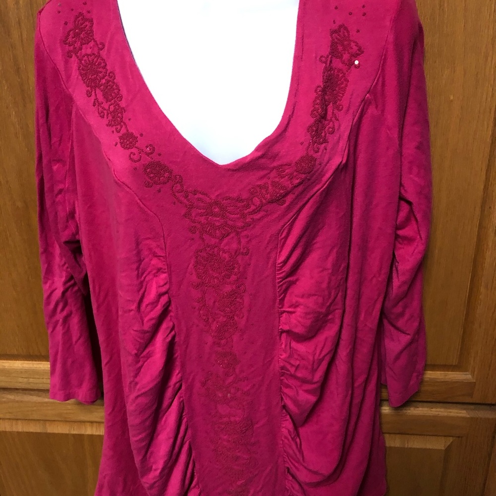Avenue 22/24 Top